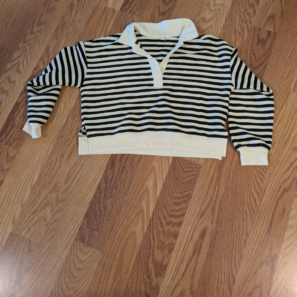 Striped Black and White Long Sleeve Top